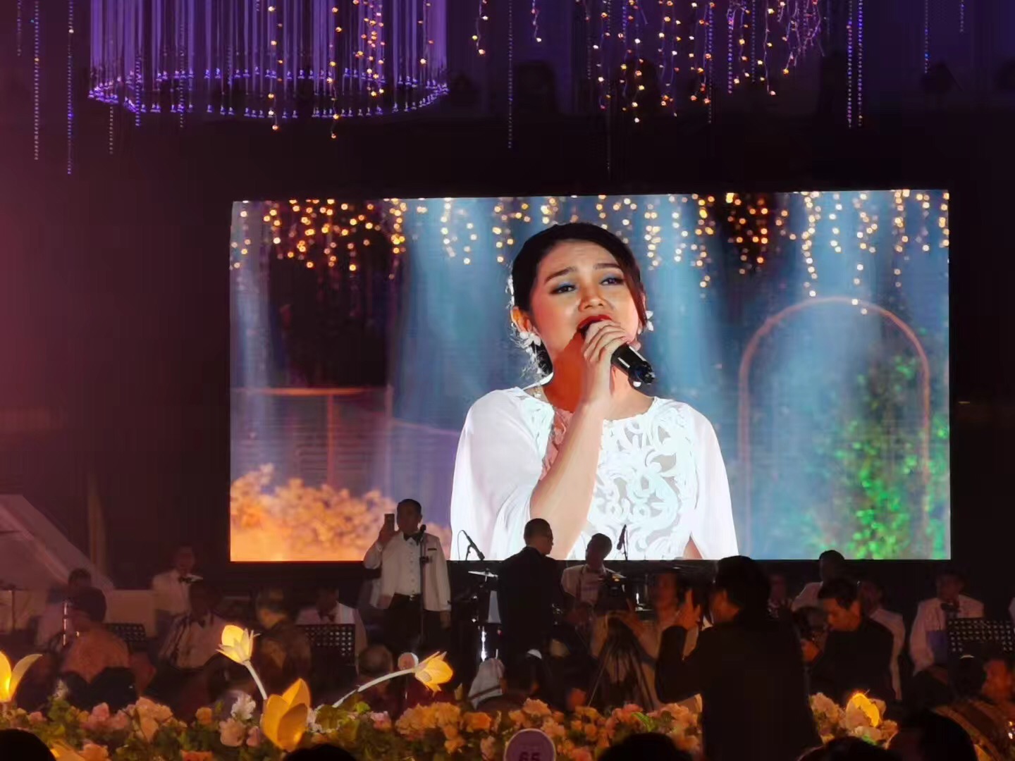 P3.91 Indoor LED Videotron For Concert in Indonesia 