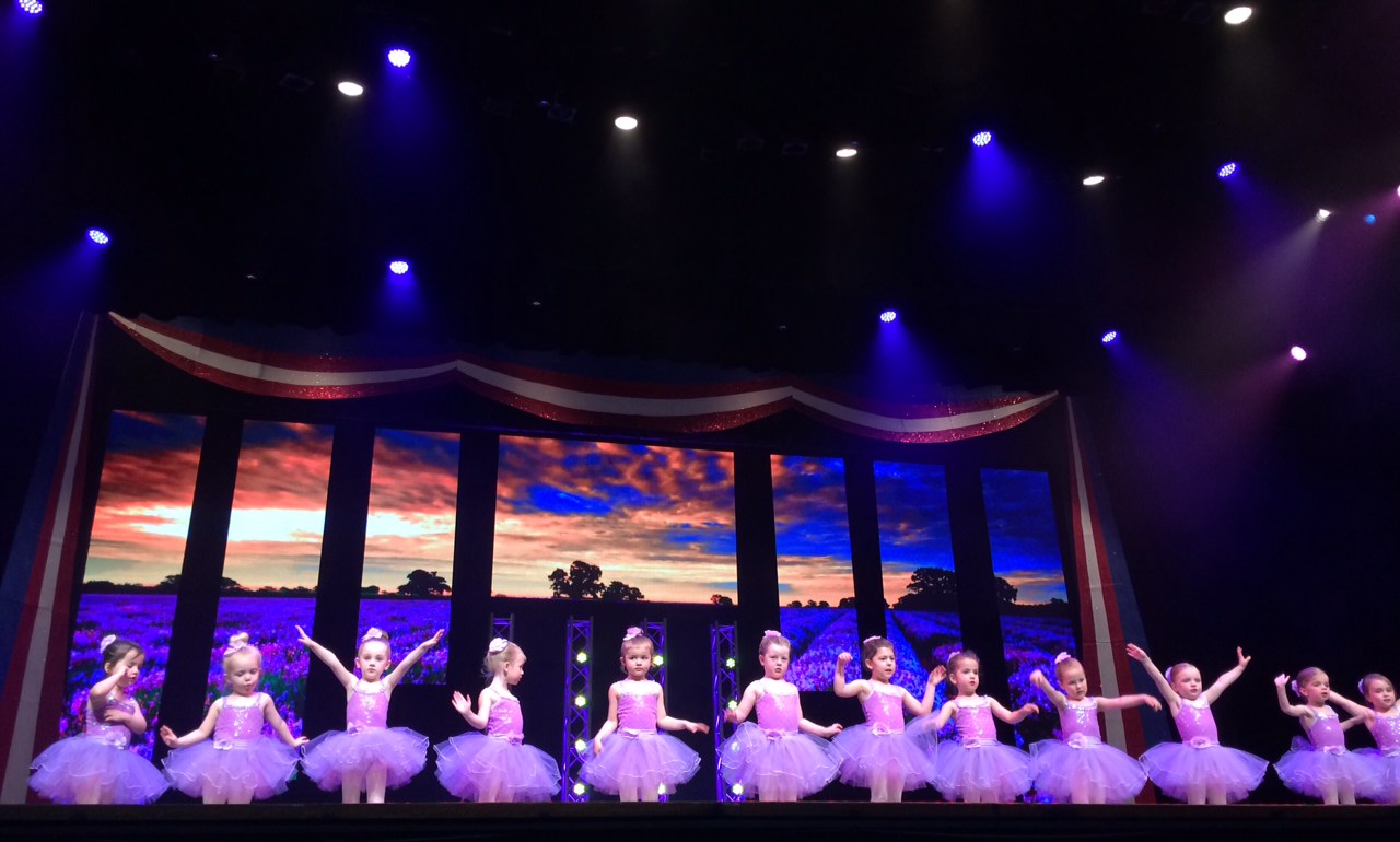 P5.95 Indoor LED Wall for Dancing Contest in Louisiana USA 2019